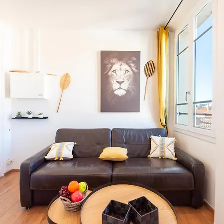 Air-conditioned Heart Of * Cannes